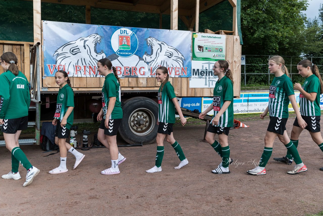 Bild 112 - Loewinnen Cup